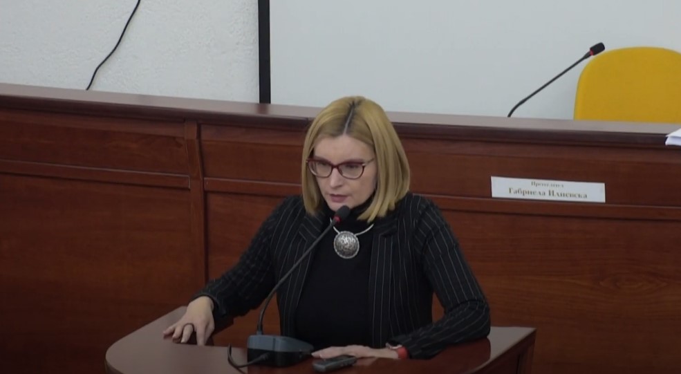 Владата доаѓа во Битола по барање на Илиевска за да изврши увид во штетите по земјотресите