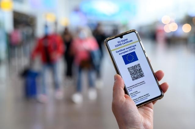 Од утре важат нови правила во ЕУ за ковид сертификатите