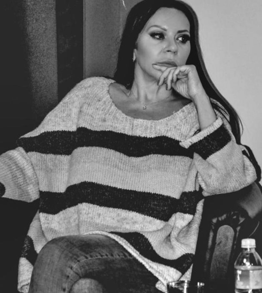 „НЕКА ТЕ ЧУВААТ АНГЕЛИТЕ“ – децата на Александар Вучиќ се простија од својата мајка со потресни зборови, истото го направи и претседателот