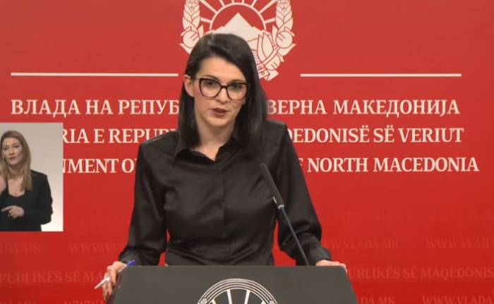 Костадиновска-Стојчевска: Се врши исплата на јануарските плати во фази, никој нема да остане без плата