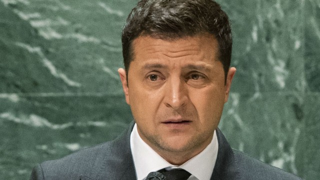 Британските пратеници му аплаудираа на Зеленски