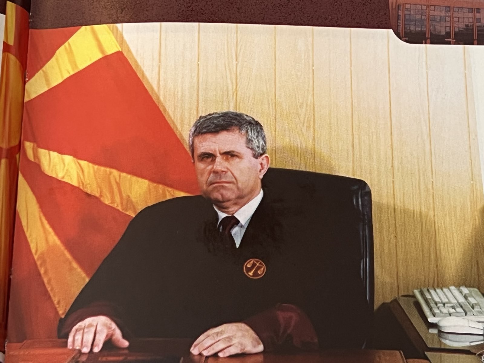 Почина Сабит Кранли кој беше на чело на Комисијата за помилување кај Пендаровски