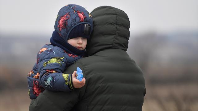 Преминот на Украинците во Романија продолжува преку граничната порта Сирет