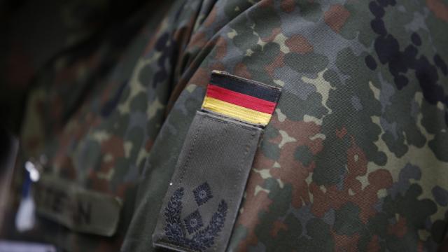 Во германската армија се зголемија случаите на екстремна десница