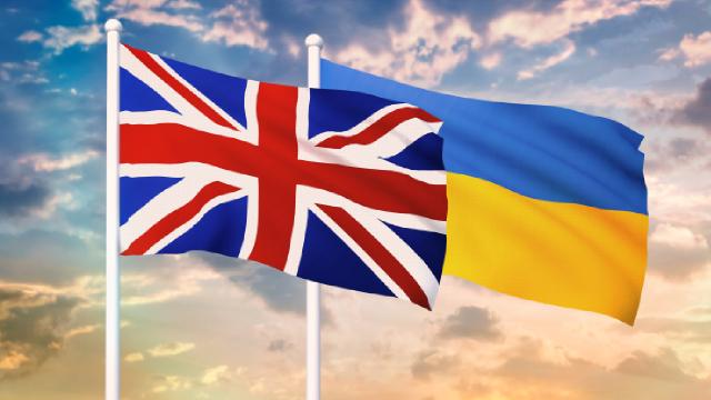 Британската амбасадорка во Киев ја напушта Украина од безбедносни причини