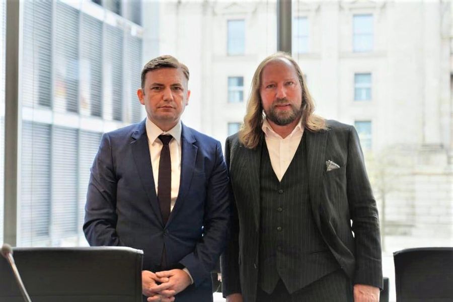 Средби на Османи со Хофрајтер и Плотнер во Берлин