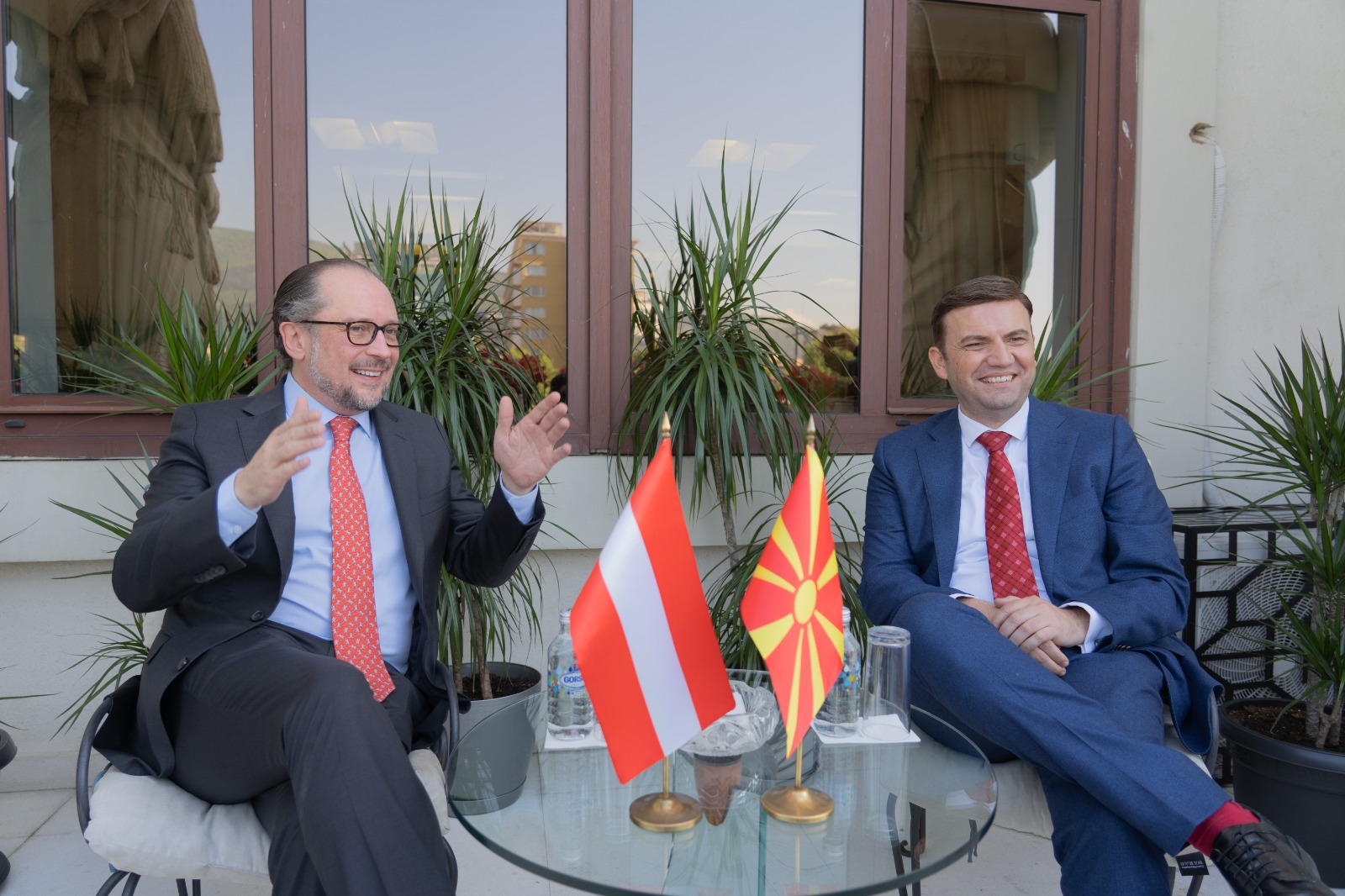 Османи – Шаленберг: Македонија и Албанија веднаш и без одложување да ги започнат преговорите со ЕУ