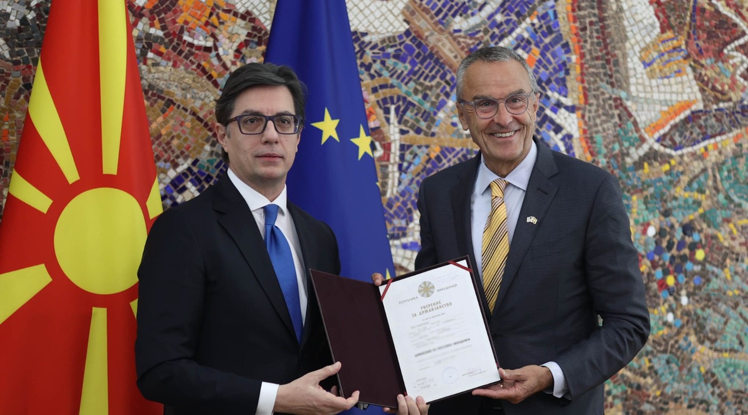 Средба на претседателот Пендаровски со Мајк Зафировски и претставници на „Македонија 2025“