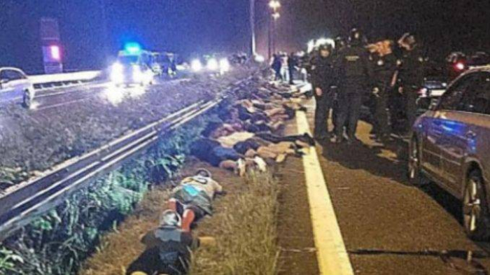 Хрватска: 35 ранети и повредени во нападот на навивачи на полицијата
