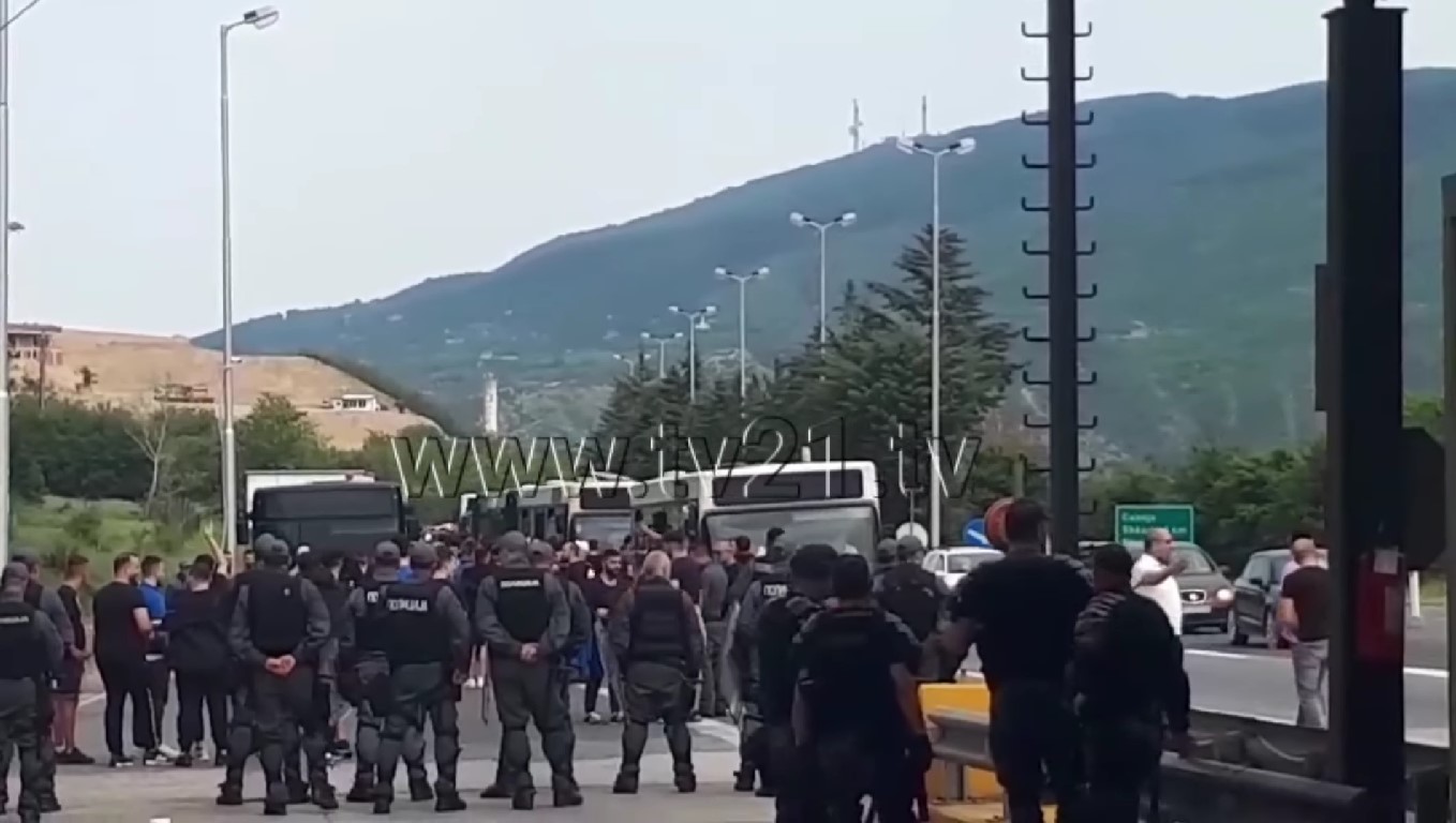 „Шверцери“ спречени да одат на натпреварот Шкупи – Шкендија