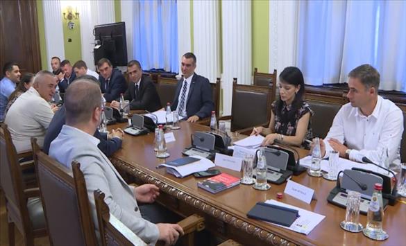 Во Србија консултации на партиите пред конституирањето на Собранието и изборот на прв спикер и за новата Влада
