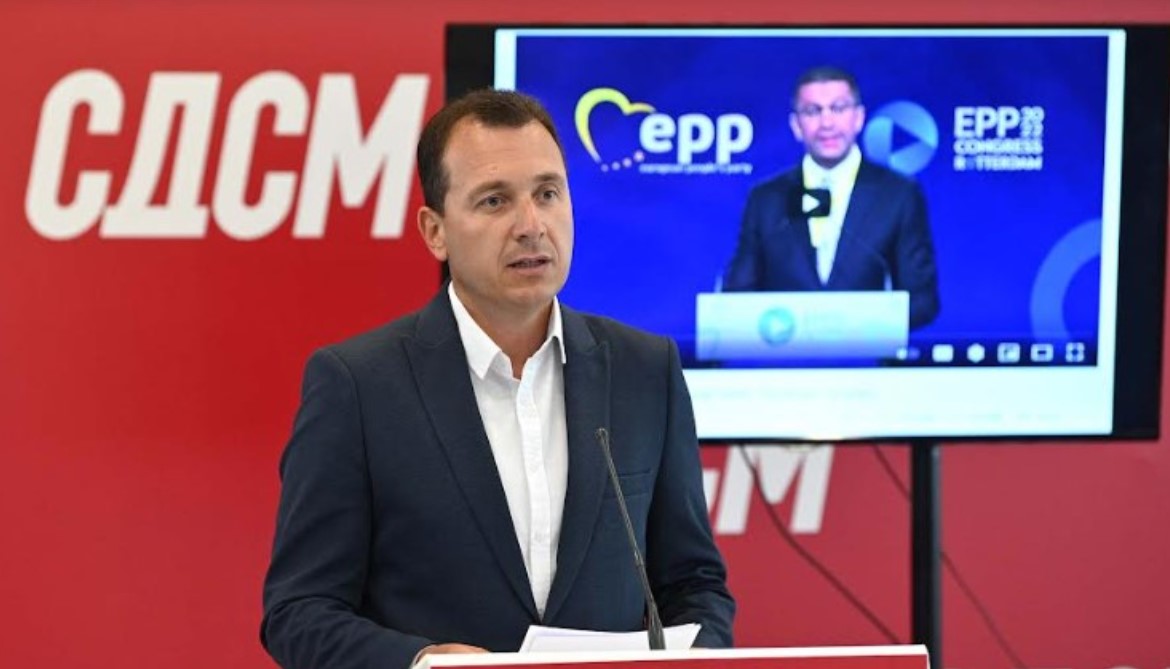 Талески: Мицкоски ја понижи сопствената земја, на Конгрес на ЕПП претставена со кратенка од регистерска табличка