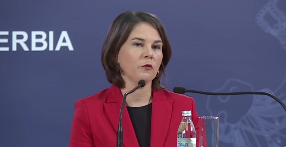 Бербок: Германија сака побрзи преговори за приближување на Западен Балкан до ЕУ