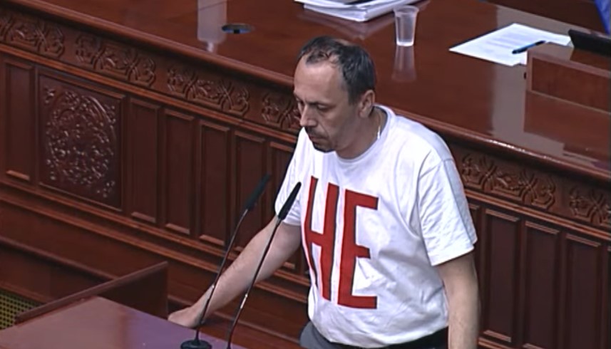 Петрушевски: Паднаа маските, отидоа во вода лагите на власта и нивните мегафони, многу се далеку од 80 пратеници