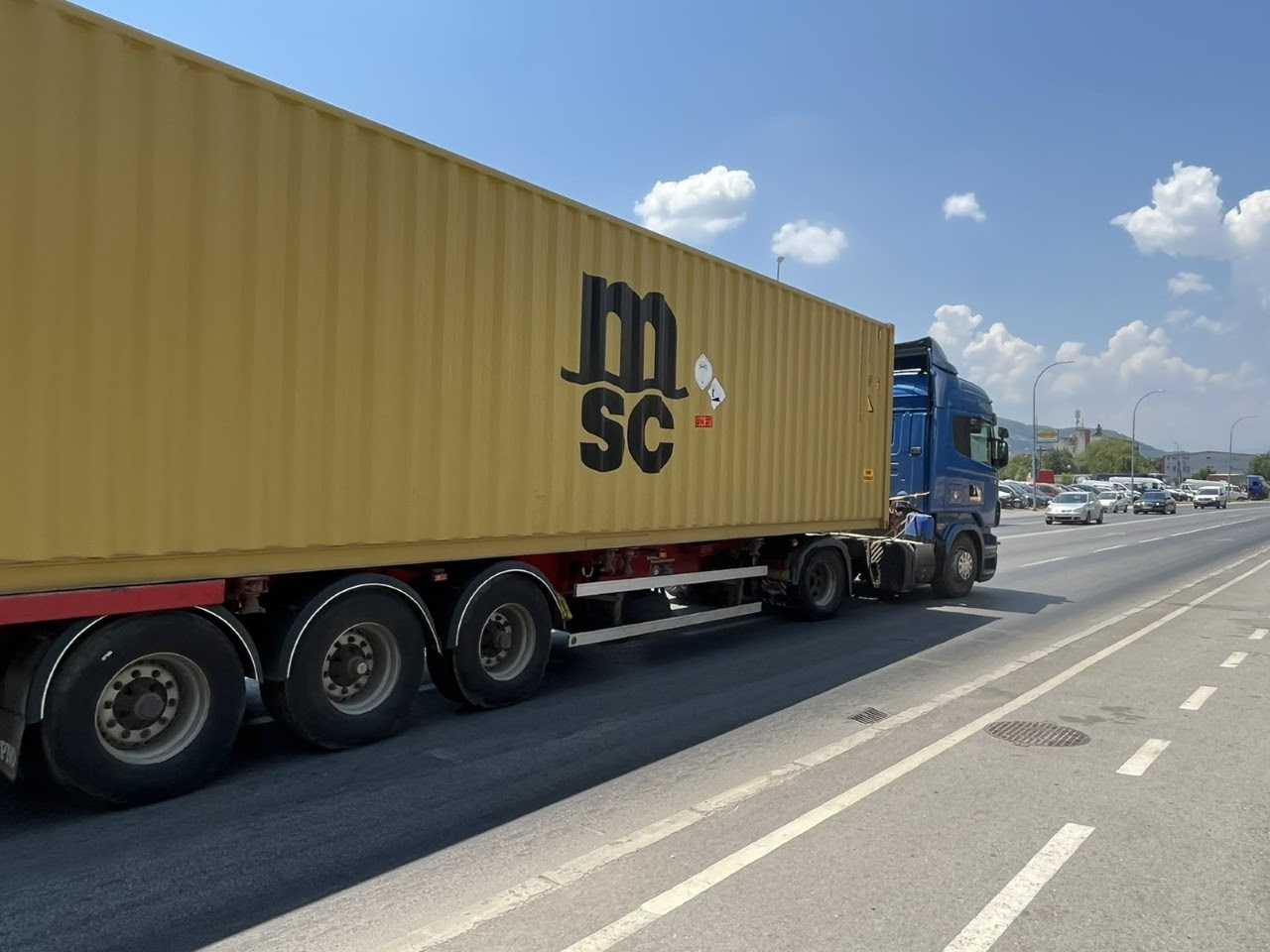 МЖСПП: Првите количини на опасниот линдан од малата депонија од ОХИС заминуваат од државава