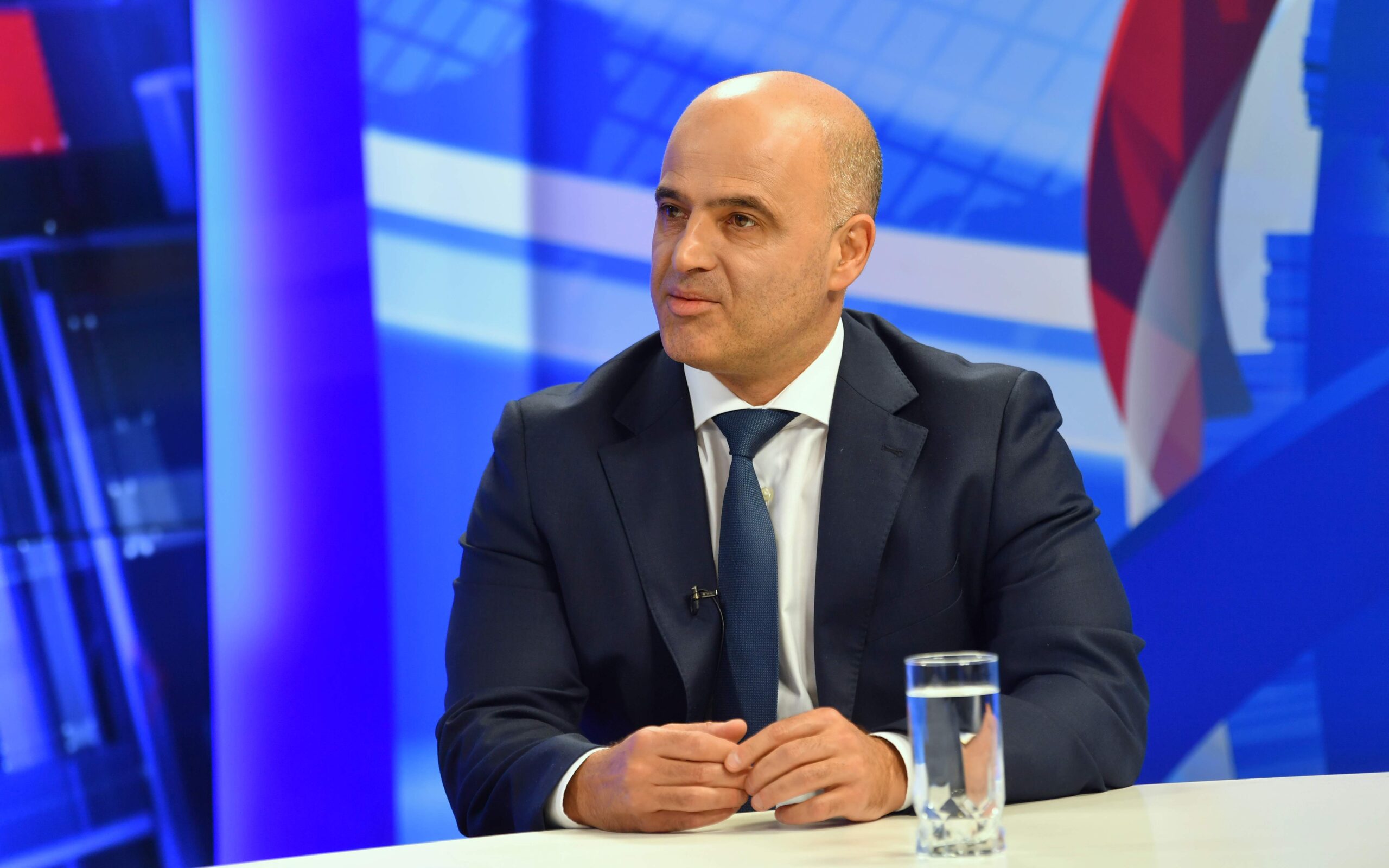 Ковачевски: Со отпочнувањето на преговорите се отвора нова страница за развој, референдум ќе значи враќање назад