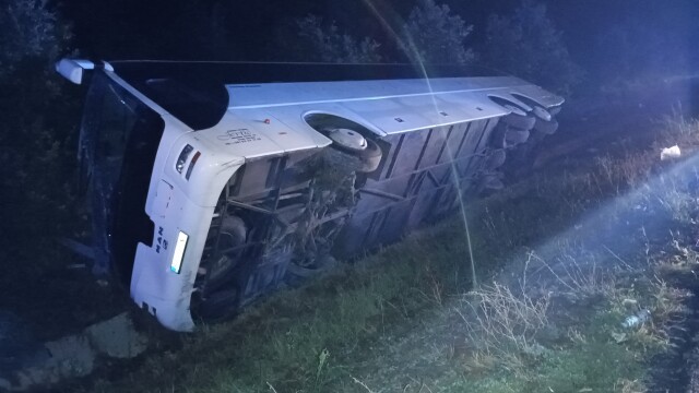 Возачот на автобусот кој удри на Тракија е пуштен од притвор