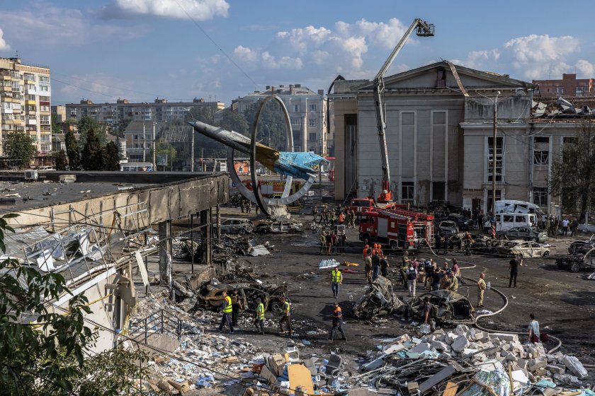 УНИЦЕФ: Речиси 1.000 деца загинаа или повредени во војната во Украина