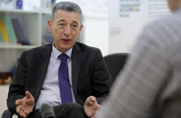 Симовски: Единствена валидна категорија е резидентно население
