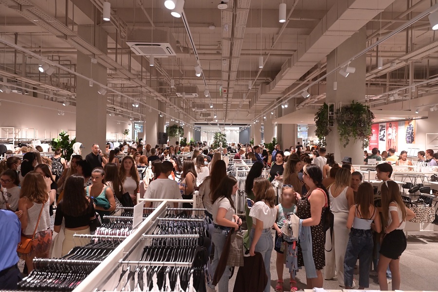 Првата продавница на H&M конечно се отвори во Скопје!