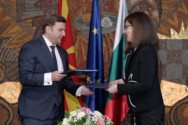 Ќе пишуваат ли Бугарија и Македонија нови учебници по историја за 2 години?