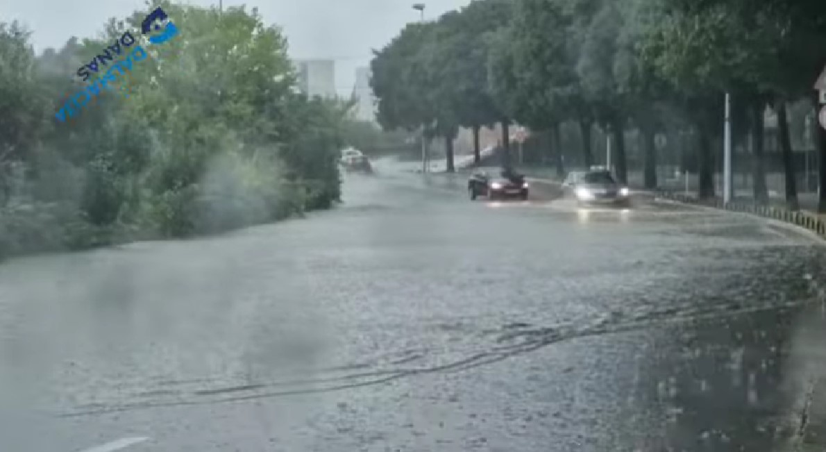Сплит под вода – Далмација погодена од силно невреме