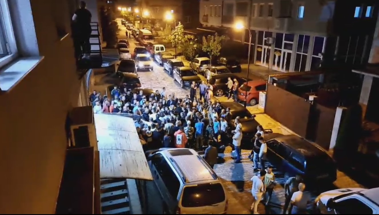 Беса слави победа во Тетово