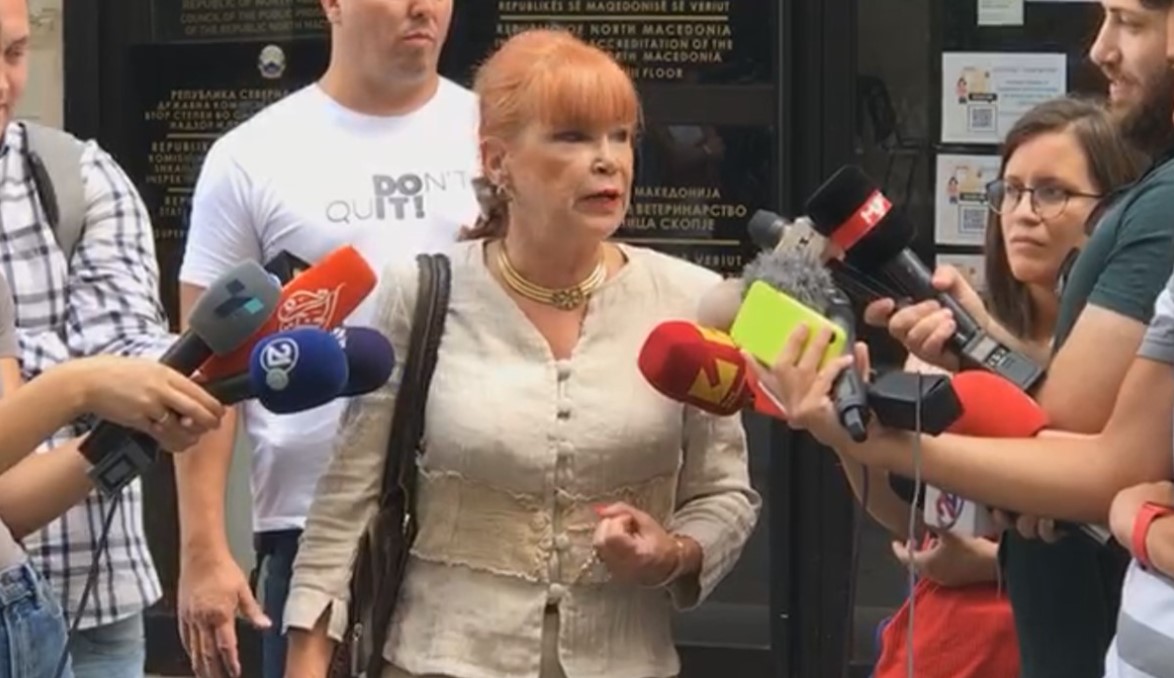 Русковска за Муареми: Направи парада, му истече мандатот на 15-ти, а тој дава оставка на 16-ти