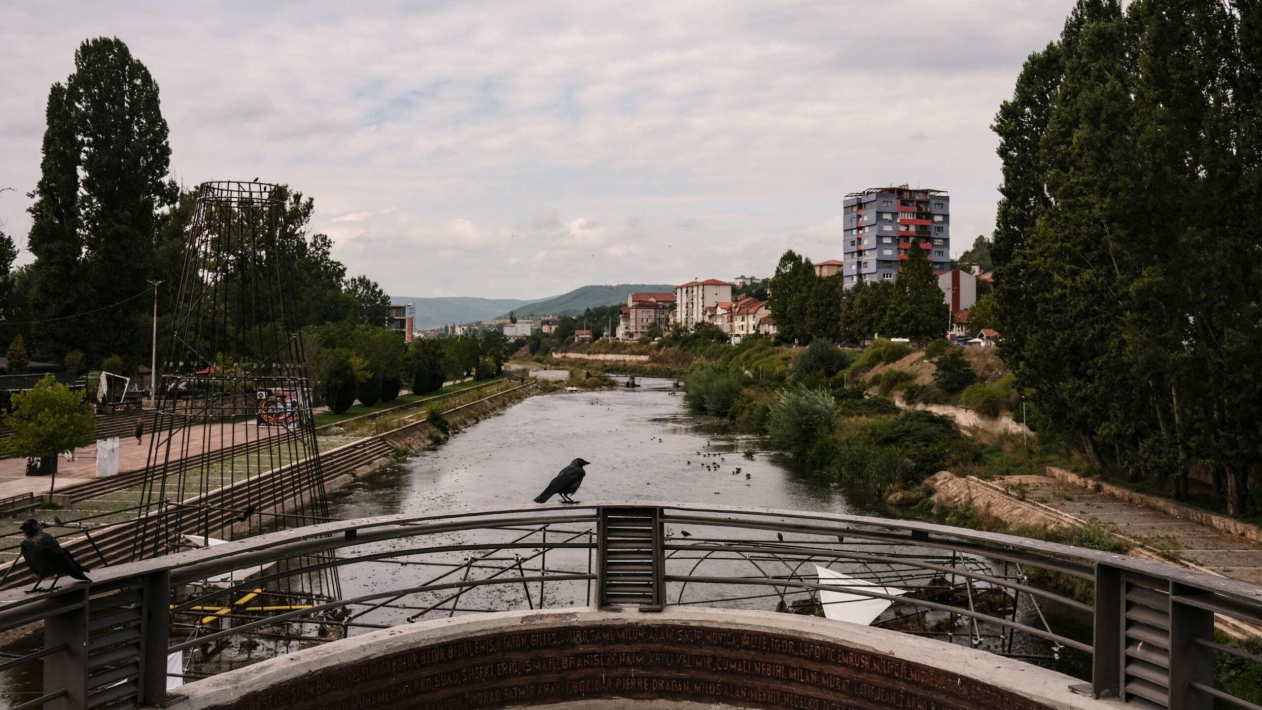 Наследството од војната во поделено Косово носи предупредување за Европа
