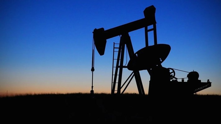 Нафтата благо поскапе – сортата „брент“ за 24 центи