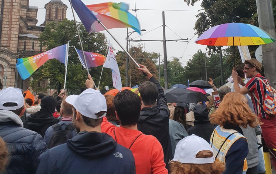 Без поголеми инциденти заврши прошетката „Еуропрајд“ во Белград