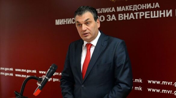 Оливер Андонов ќе го брка Мицкоски од ВМРО-ДПМНЕ