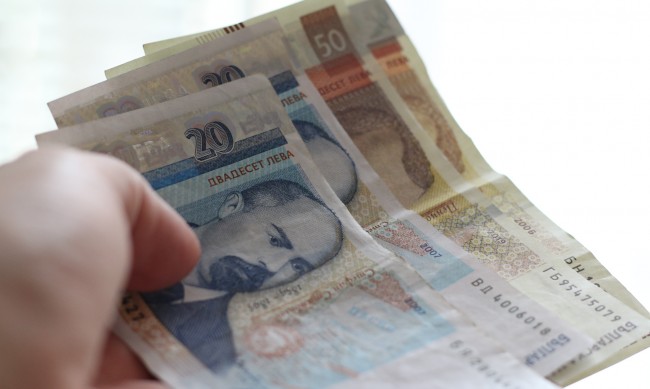 Бугарија зема нов долг од 200 милиони лева