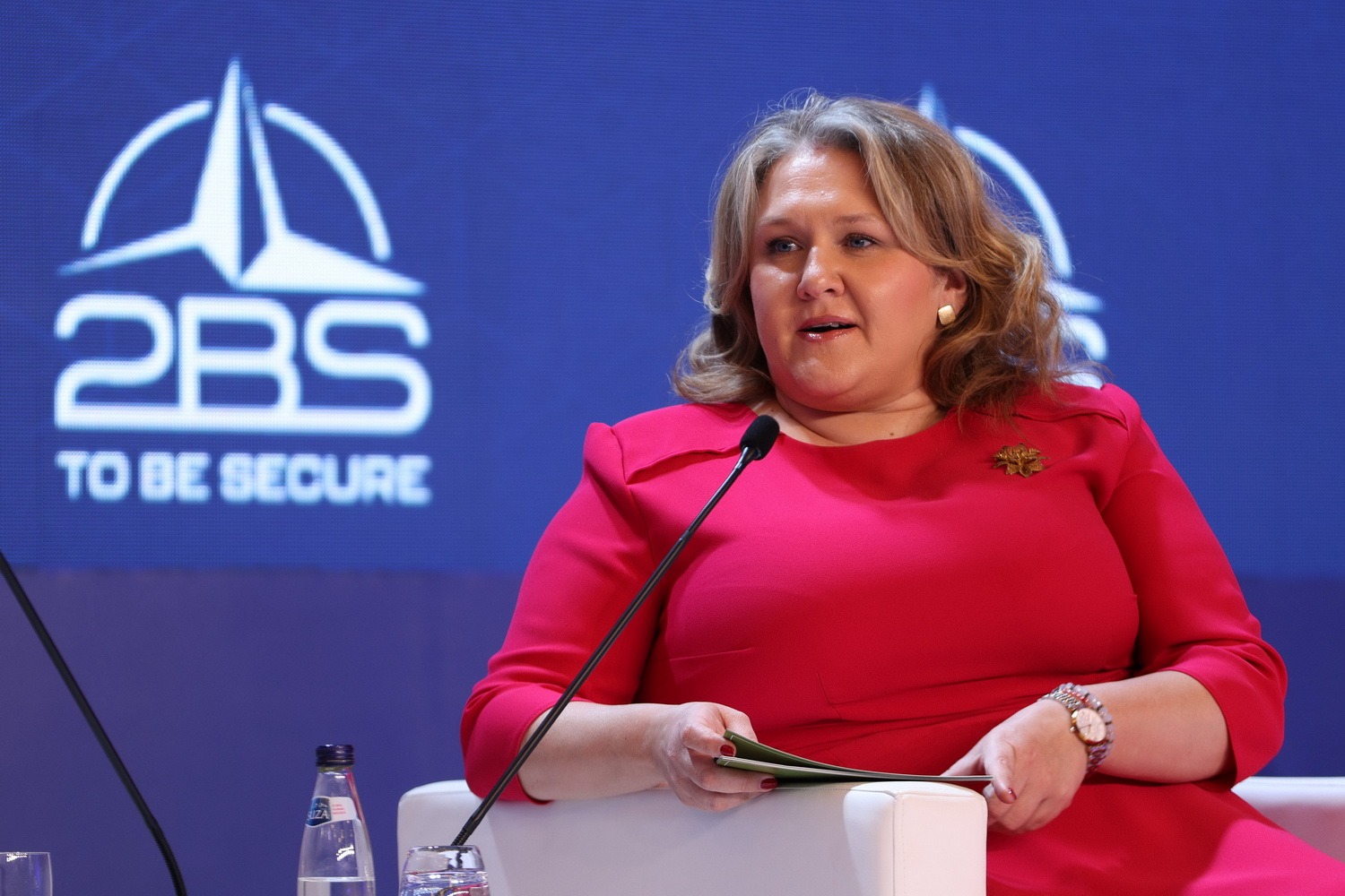 Петровска на 2BS Форумот: Решавањето на отворените прашања на Балканот клучно за заедничката безбедност