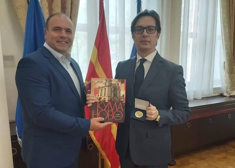 Градоначалникот на Куманово за Пендаровски: Се срамам што те поддржав