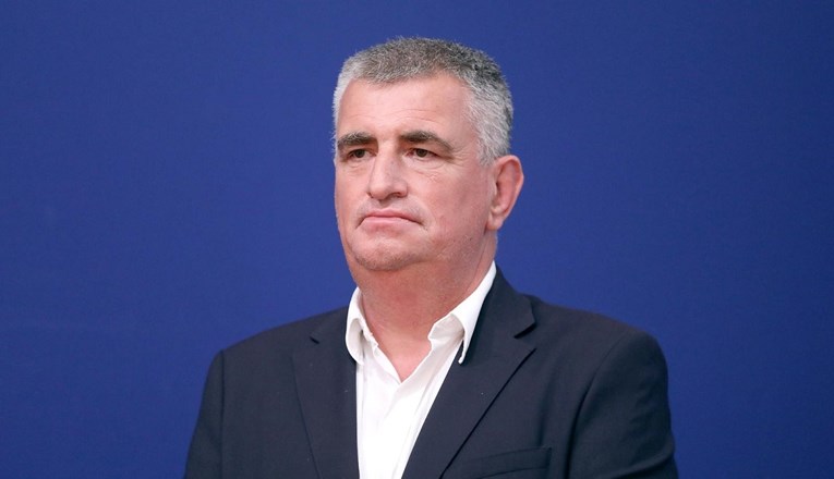 Буљ: Имам написмено од ХДЗ дека сум паметен човек