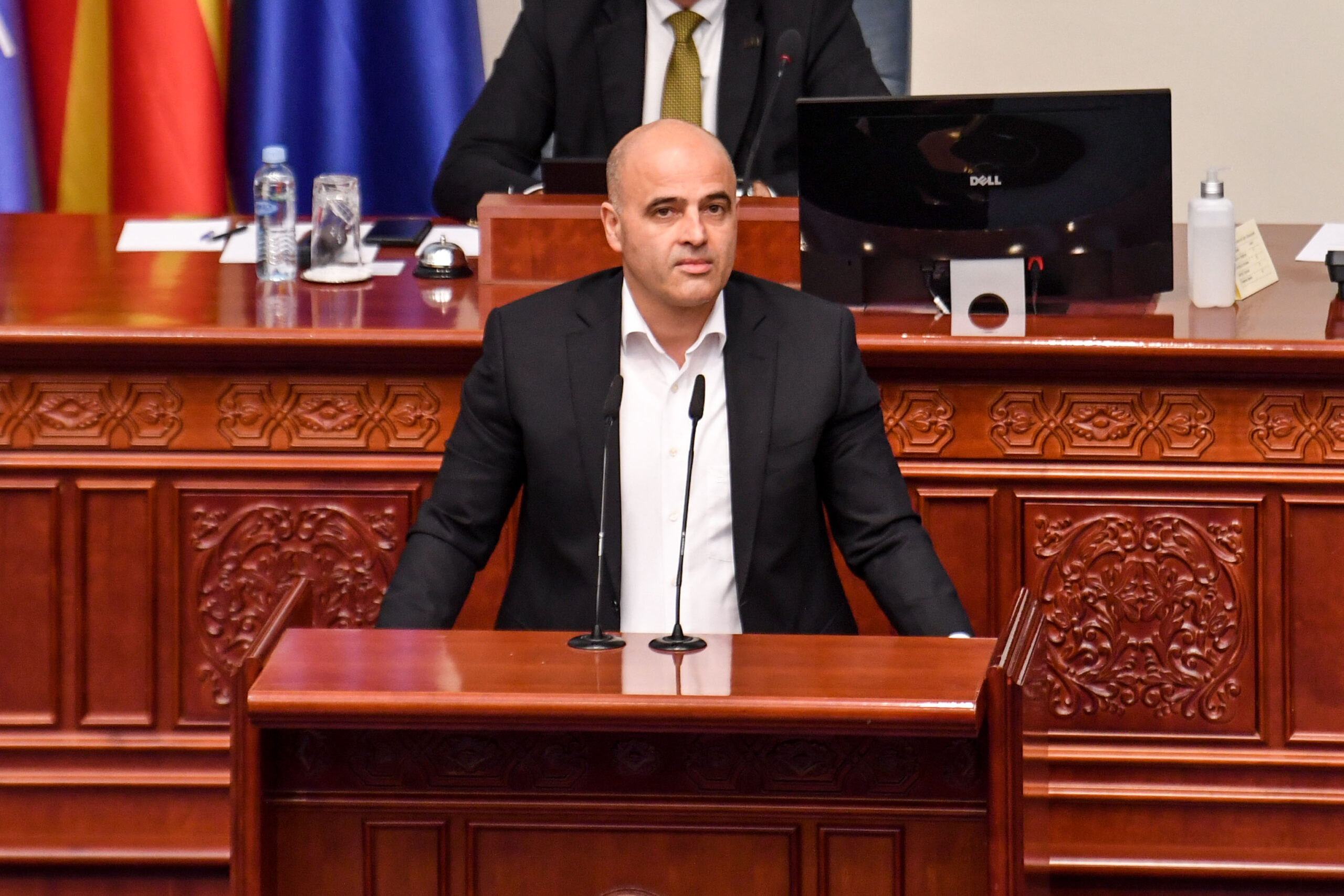 Ковачевски најави: Следните пратенички прашања ќе бидат писмено одговорени поради навредите кон Владата