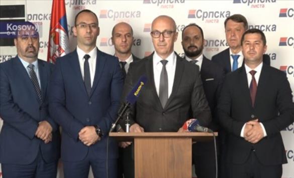 Србите ги напуштаат косовските институции