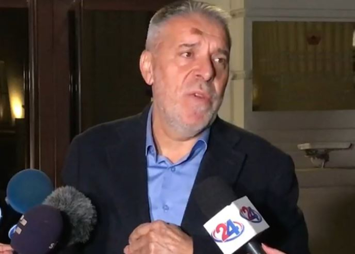 Да се промени начинот на кој таа е претставена – македонските и бугарските историчари не се усогласиле за Охридската архиепископија
