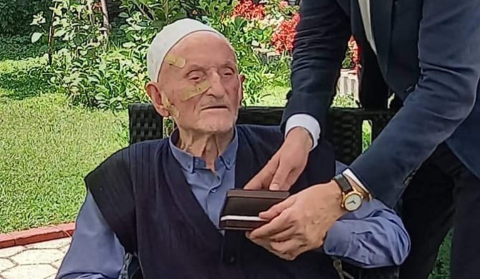 Почина Џафер Кадрија, еден од учесниците во Народноослободителната и антифашистичка војна во Македонија