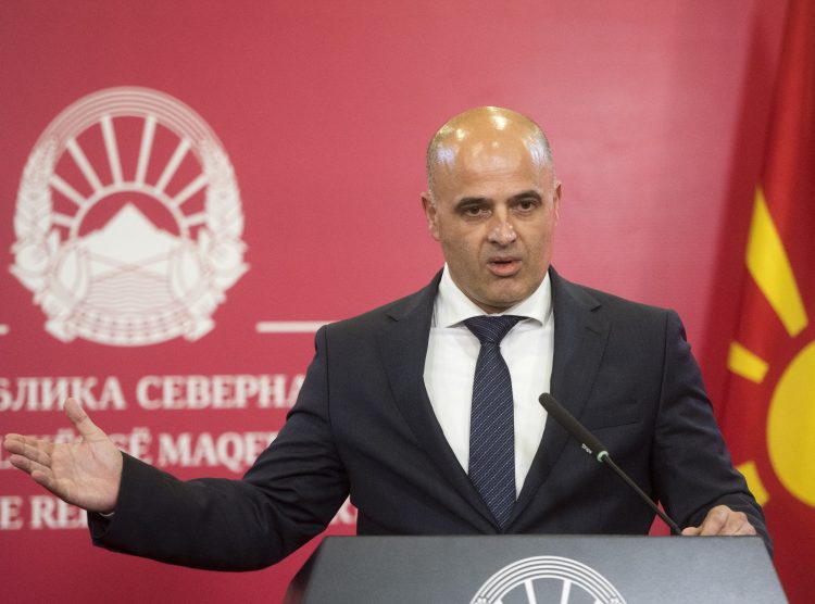 Ковачевски: Кризата ја гледаме како шанса за напредок и креирање подобар стандард за граѓаните