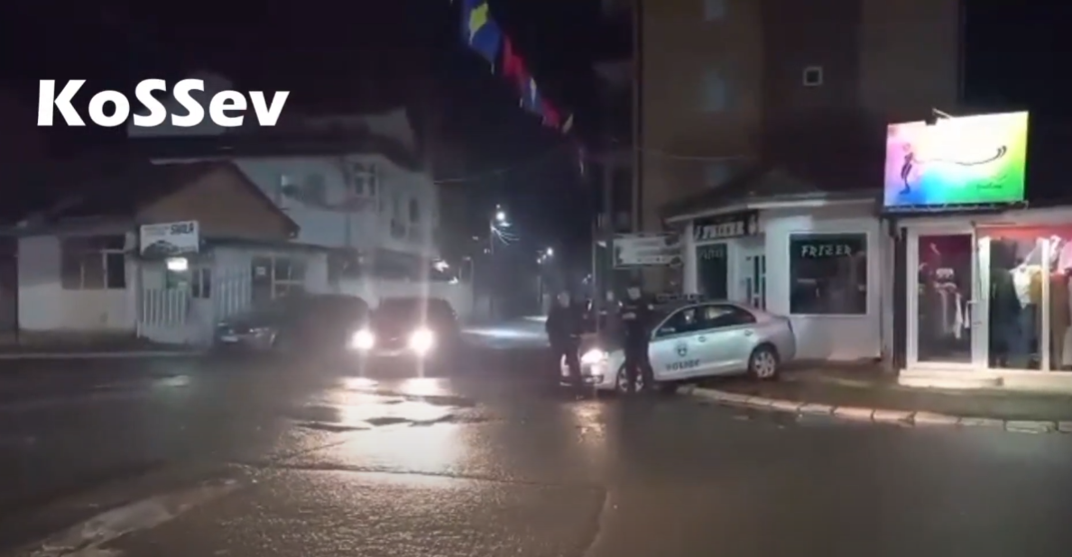 Тензии во Косово: Полицијата влезе во северниот дел на Митровица