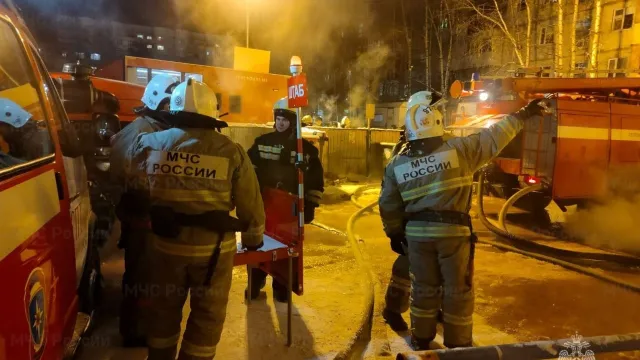 Експлозија на плинска боца: Се урна зграда во Сибир, најмалку шест мртви