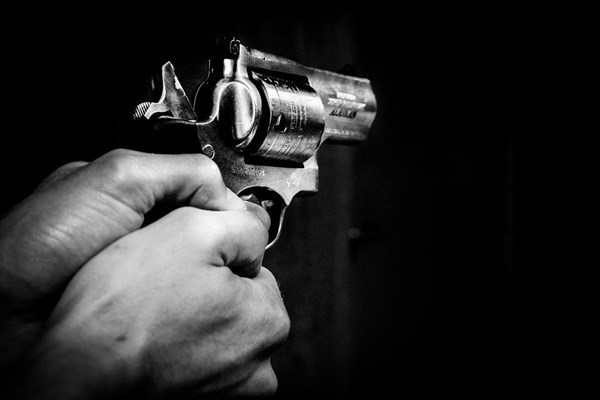 Генерално собрание на станбен блок заврши со тројца убиени