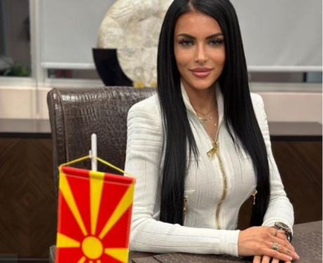 Македонската инфлуенсерка била пронајдена мртва во нејзината соба, а до неа имало и пиштол