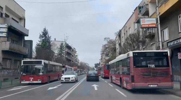 avtobusi