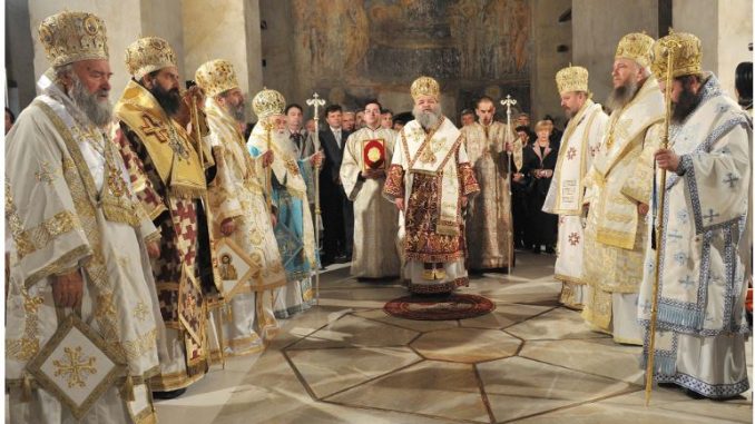 Бугарската црква ќе ја признае МПЦ како „Православна црква на Северна Македонија“, не како Охридска архиепископија?