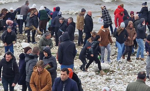 Македонците во Пустец го одбележаа Богојавление-Водици, најсреќен Деан Сотир