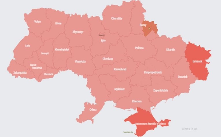 Воздушен аларм во Украина – aвион способен да го носи Кинжал полета од Белорусија