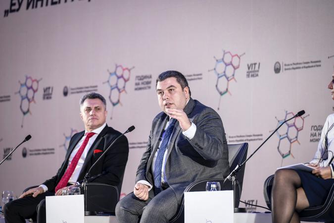 Маричиќ: Реформите, политичкиот дијалог и користењето на европските фондови пресудни за процесот на преговори со ЕУ